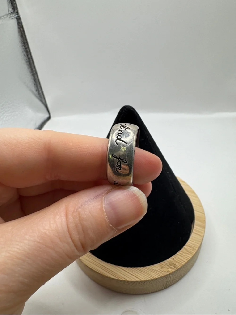 Blind for Love wide band Gucci Sterling Silver Ring